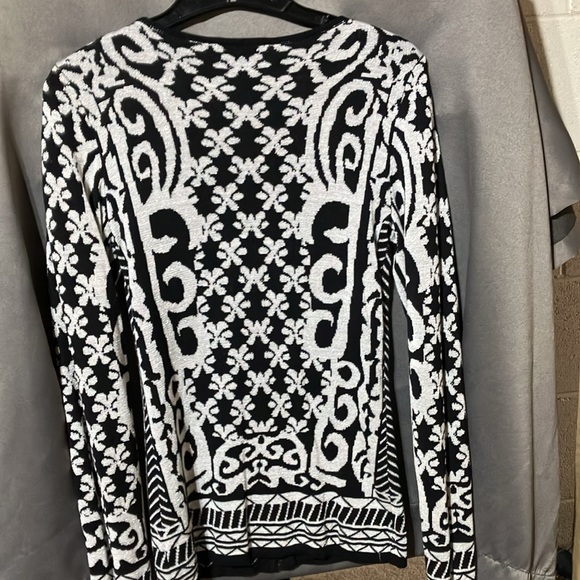 Belldini sweater. Size small full zipper with crystals - Picture 4 of 9
